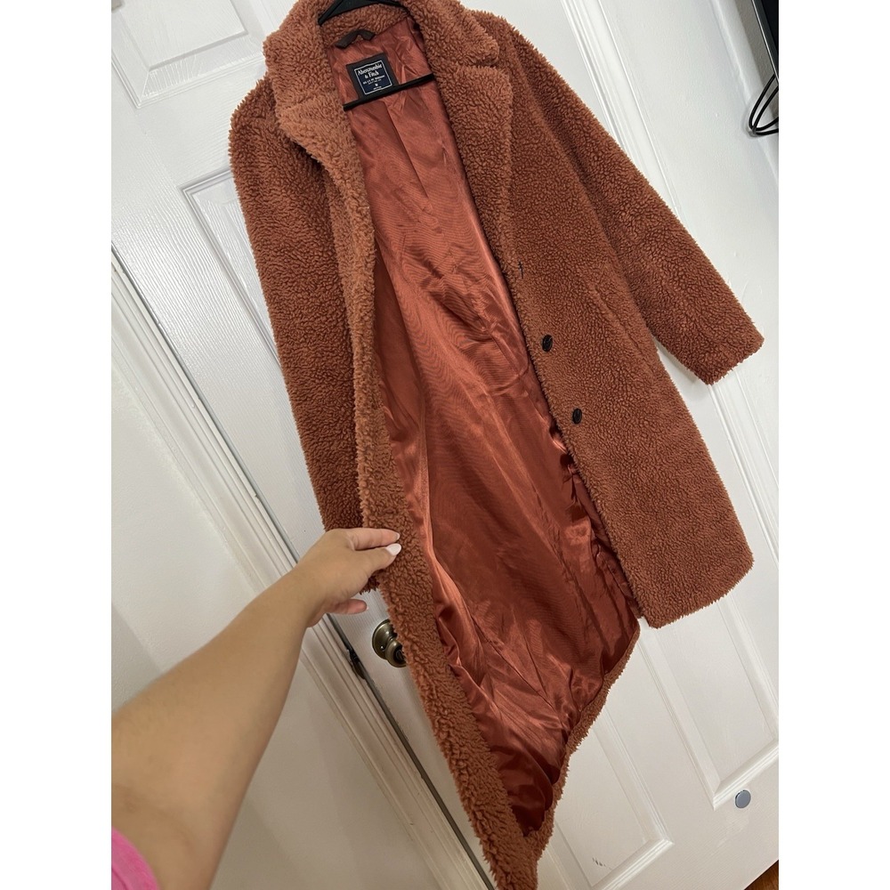 Abercrombie Teddy Sherpa Coat M Brown Long Plush Cozy Quiet Luxury Winter Jacket - Picture 5 of 9